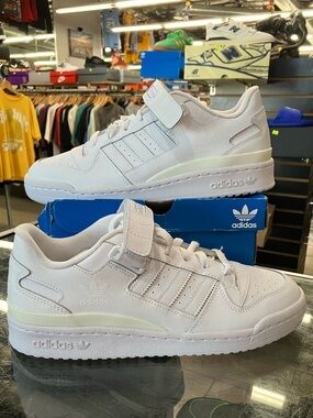Adidas Forum Low Triple White Size 9